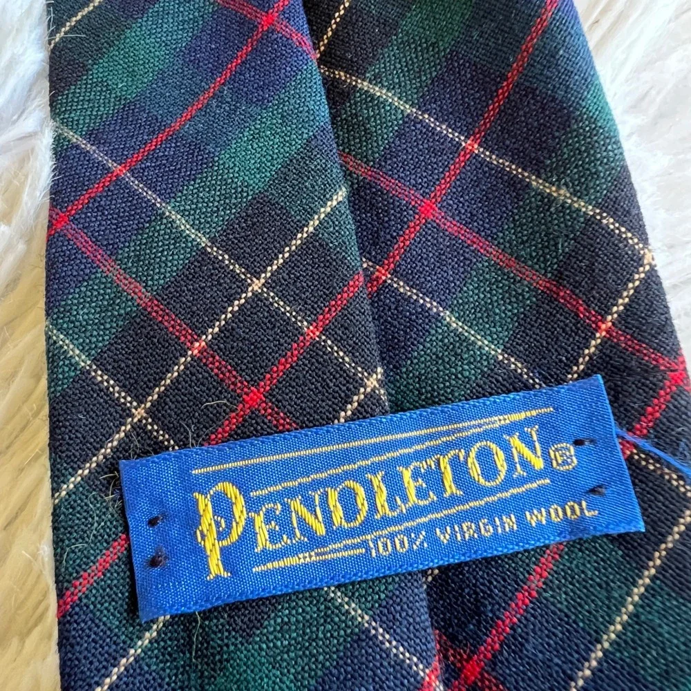 Pendleton Plaid Clan Mackenzie Modern Tartan 100% Wool Made in USA Outlander
